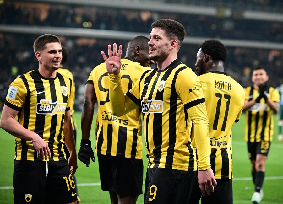 ΑΕΚ – Παναθηναϊκός 4-0: Με τέσσερα γκολ του Γιόβιτς (vid)