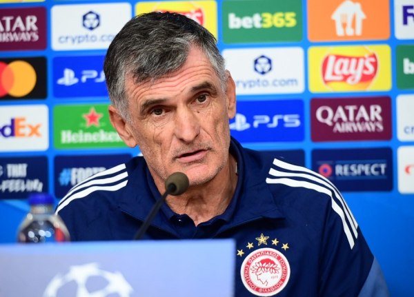 Μεντιλίμπαρ: «Να μπούμε δυνατά και να πάρουμε τη νίκη» – Τι είπε για τον Ελ Κααμπί (vid)