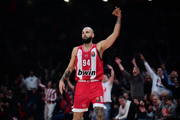 Οι αθλητικές μεταδόσεις της ημέρας (22/1): «Δράση» σε Europa League και «αιώνιους» στη Euroleague