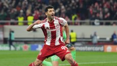 Δεύτερο γκολ για τον Ολυμπιακό με φανταστικό «κεραυνό» του Ταρέμι (2-0, vids)