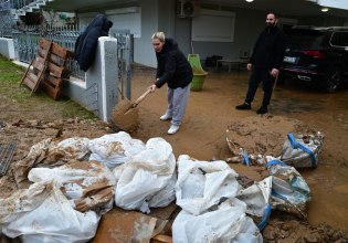 Φόβοι για νέο κύμα κακοκαιρίας από το βράδυ της Πέμπτης – Τα Νότια Προάστια μετρούν τις πληγές τους μετά την καταστροφή