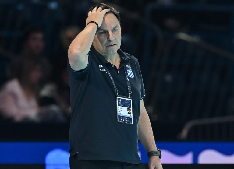 Βλάχος: «Από τα χειρότερα αμυντικά παιχνίδια που έχουμε κάνει – Να ανασυνταχθούμε για το χάλκινο» (vid)