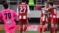 Η βαθμολογία της Super League μετά τις νίκες Ολυμπιακού και ΑΕΚ