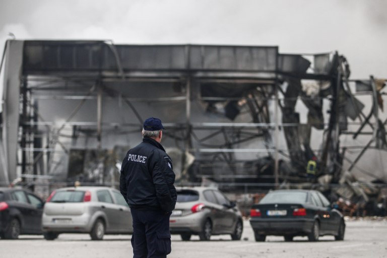 Βιολάντα: Στο μικροσκόπιο οι άδειες για τις δεξαμενές - Η υπογραφή του Παπαστεργίου και τι απαντά ο υπουργός