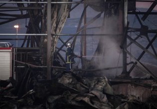 Εργατικό δυστύχημα στα Τρίκαλα: «Όλοι έλεγαν ότι μυρίζει στο εργοστάσιο – Δεν θα το καταθέσουν γιατί φοβούνται»