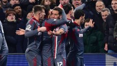 Τεράστιος Ολυμπιακός και νέο προβάδισμα για τους «ερυθρόλευκους», με κεφαλιά του Έσε (1-2 vids)