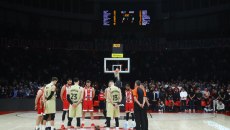 Ενός λεπτού σιγή πριν το Ολυμπιακός – Μπαρτσελόνα στη μνήμη των οπαδών του ΠΑΟΚ (vid)