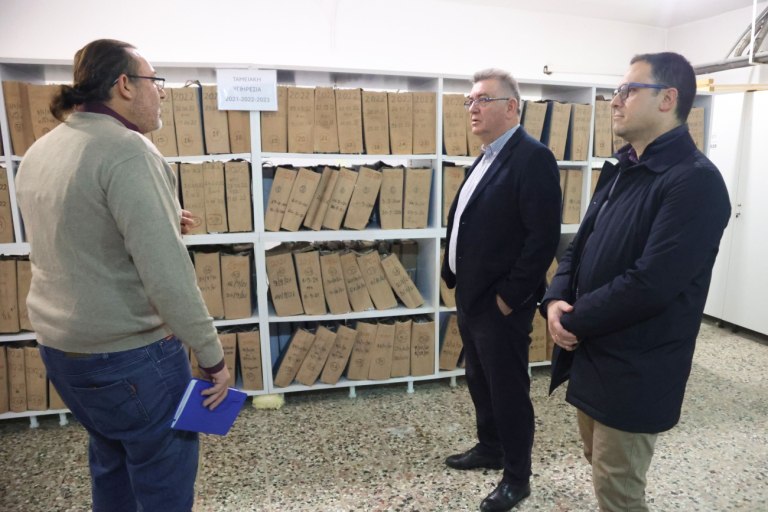 Από το αρχείο του δήμου Κορινθίων στα Γενικά Αρχεία του Κράτους