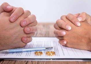 Φορολογικές δηλώσεις: Ποια ζευγάρια «χωρίζει» η Εφορία