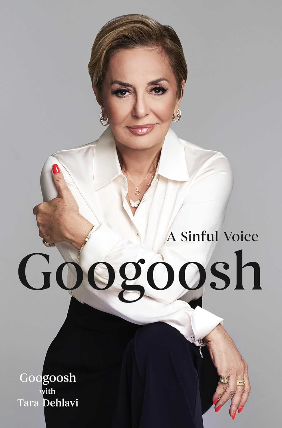 Το βιβλίο «Googoosh: A Sinful Voice» της Googoosh με την Tara Dehlavi εκδόθηκε από τον εκδοτικό οίκο Gallery.