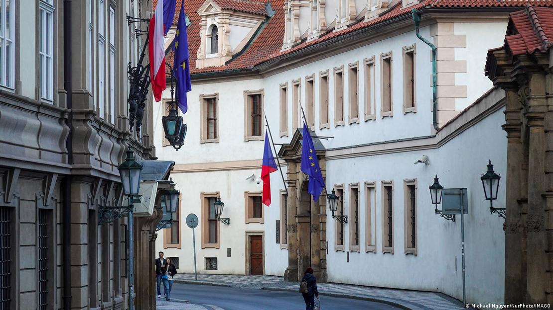 Η Τσεχία θέλει να μείνει με κορώνα