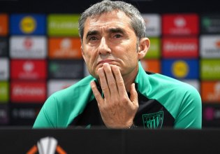 Σε δύσκολη θέση ο Βαλβέρδε στην Μπιλμπάο μετά την 5άρα από την Μπαρτσελόνα