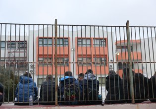 Γαλάτσι: Ανήλικοι πάταξαν βεγγαλικά στο προαύλιο σχολείου – Τραυματίστηκε στο πόδι 14χρονος μαθητής