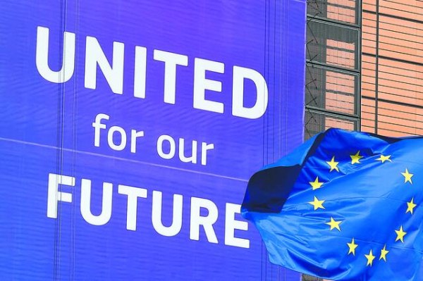 Πώς η Ευρώπη μπορεί να βρει τη δύναμή της το 2026 απέναντι στον Τραμπ