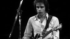 «Δεν είμαι έτοιμος να φύγω ακόμη»: Πέθανε ο Bob Weir, κιθαρίστας και ιδρυτικό μέλος των Grateful Dead