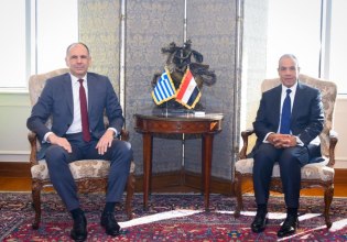 Γεραπετρίτης: Πρότυπο η τριμερής Ελλάδας – Κύπρου – Αιγύπτου – Τι είπε για Γάζα και Ιράν