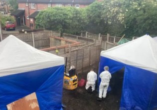 Βρετανία: Γυναίκα σκότωσε, διαμέλισε και έθαψε τη σύντροφό της – Έθαψε τη σορό σε κήπο