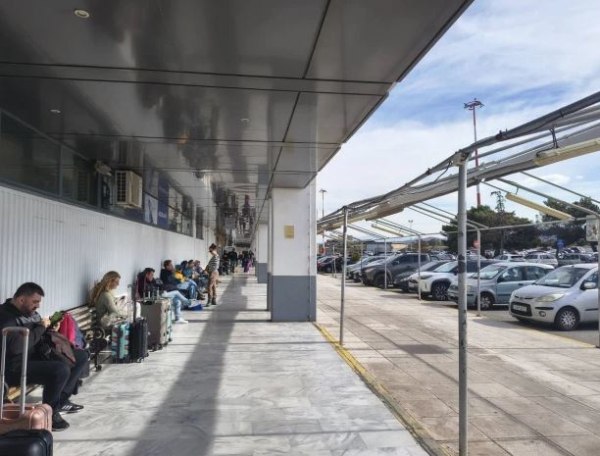 Black out στο FIR Αθηνών: Καθυστερήσεις και αναβολές πτήσεων στο αεροδρόμιο του Ηρακλείου