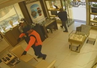 Χαλκιδική: Βίντεο ντοκουμέντο από τη ληστεία σε κοσμηματοπωλείο – Πώς οι «Ροζ Πάνθηρες» άρπαξαν κοσμήματα αξίας 580.000 ευρώ
