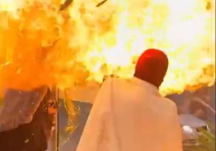 Ουζμπεκιστάν: Μπαλόνια με υδρογόνο πήραν φωτιά μπροστά στο πρόσωπο γυναίκας