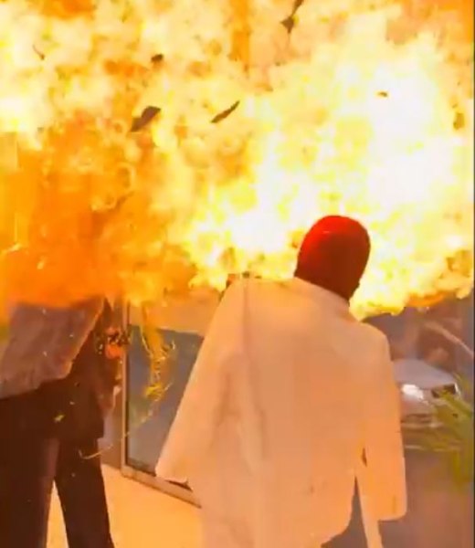 Ουζμπεκιστάν: Μπαλόνια με υδρογόνο πήραν φωτιά μπροστά στο πρόσωπο γυναίκας