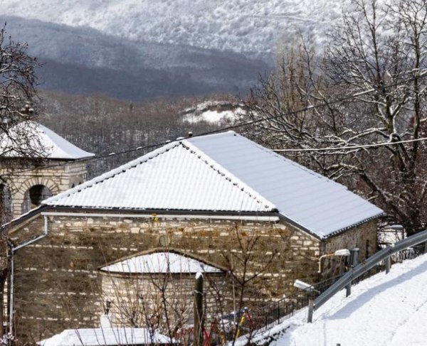 Καιρός: Πού καταγράφηκαν οι 8 χαμηλότερες θερμοκρασίες το πρωί της Τρίτης – Αλλάζει το σκηνικό από την Τετάρτη