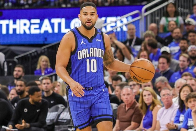 Στην Ελλάδα για τον Ολυμπιακό ο Τζόσεφ