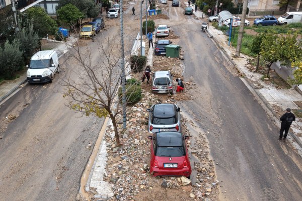 ΚΚΕ για κακοκαιρία: Ο λαός να μην συμβιβαστεί με το ότι όλα αυτά είναι μοιραίο να συμβαίνουν «εξαιτίας της κλιματικής κρίσης»