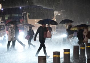 Καιρός: Ανασκόπηση του 2025 – Πολύ υψηλές θερμοκρασίες, καύσωνες διαρκείας και μεγάλα ύψη βροχής