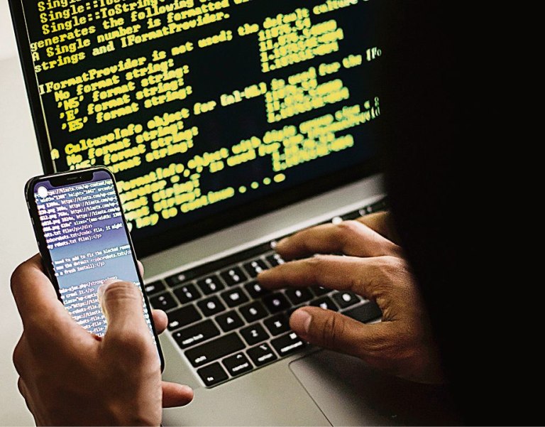 Δίκη υποκλοπών: Τι αγορές έδειξε η κάρτα που στάλθηκε το μολυσμένο SMS στον Ανδρουλάκη – Η «σύμπτωση» με το ξήλωμα της Intellexa