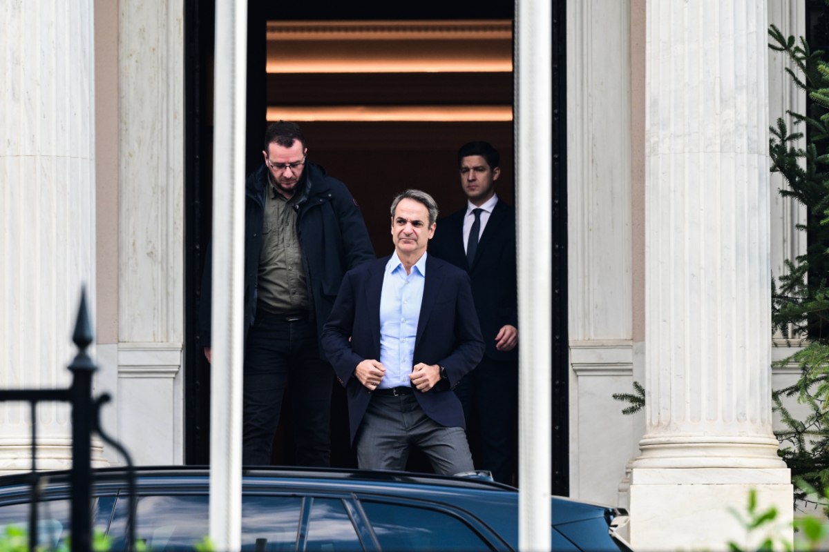 Βενεζουέλα: Τα διαπιστευτήρια της ΝΔ στον Τραμπ και οι εκ των υστέρων διπλωματικές αναφορές στο διεθνές δίκαιο