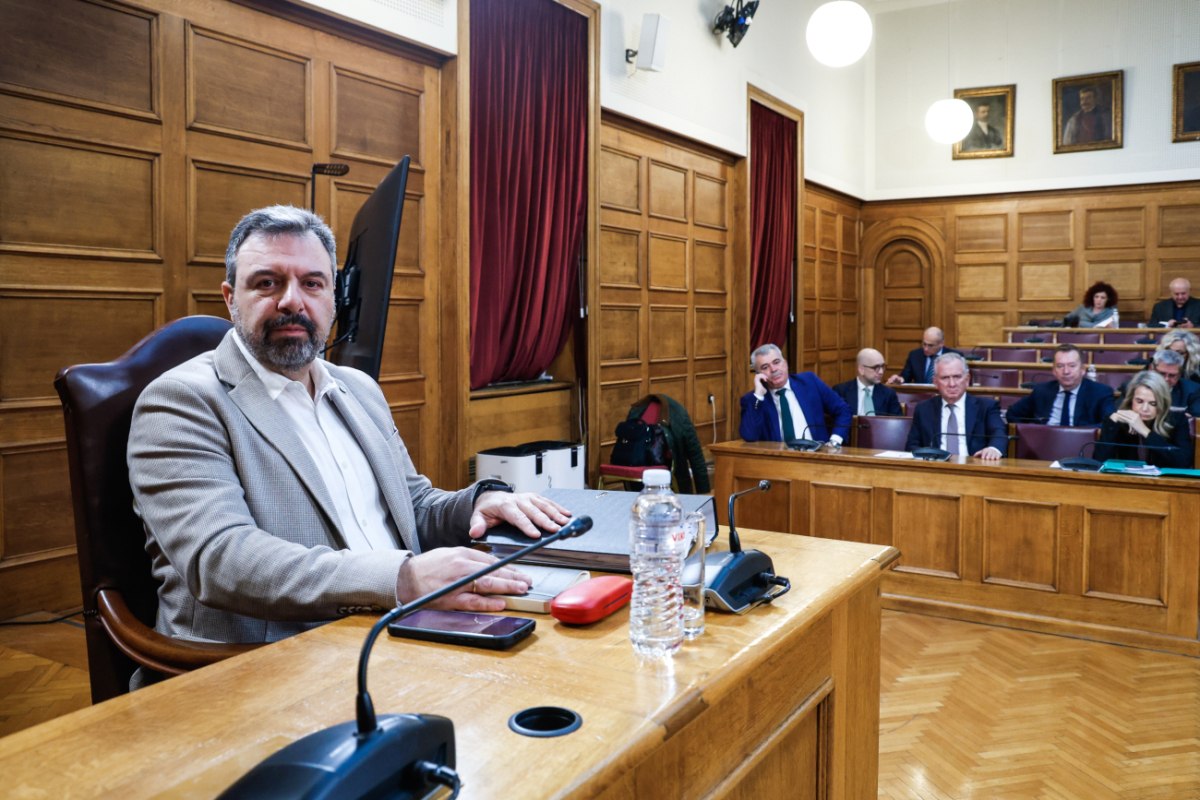 Αραχωβίτης σε εξεταστική: Ξέρω ότι υπάρχουν πολιτικές ευθύνες, δεν είμαι εισαγγελέας…