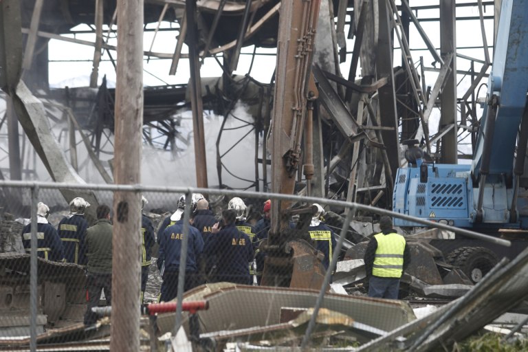 Εργατικό δυστύχημα στη Βιολάντα: Οι μαρτυρίες για οσμή αερίου και οι καταγγελίες που αγνοήθηκαν