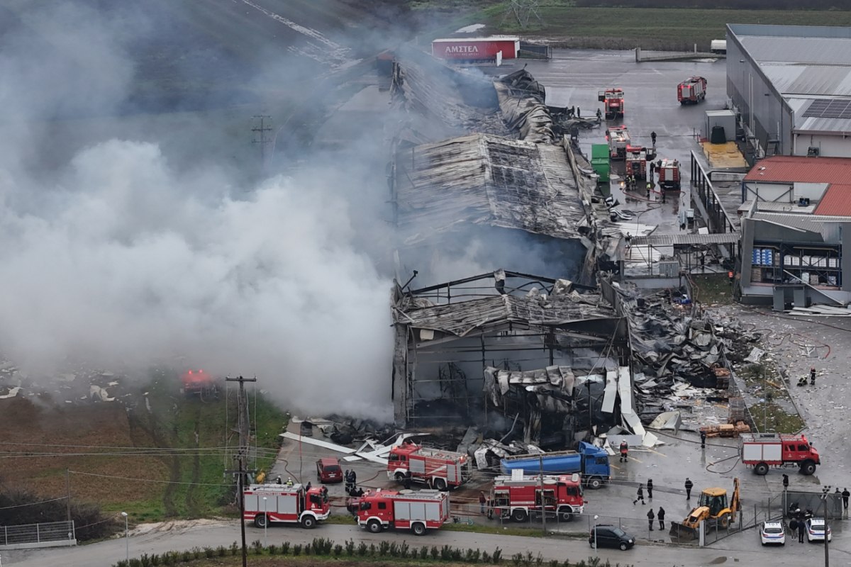 Τραγωδία στο εργοστάσιο Βιολάντα: Τα πιθανά αίτια της καταστροφής – Για ποιο λόγο ήταν λιγότεροι εργαζόμενοι στη βάρδια