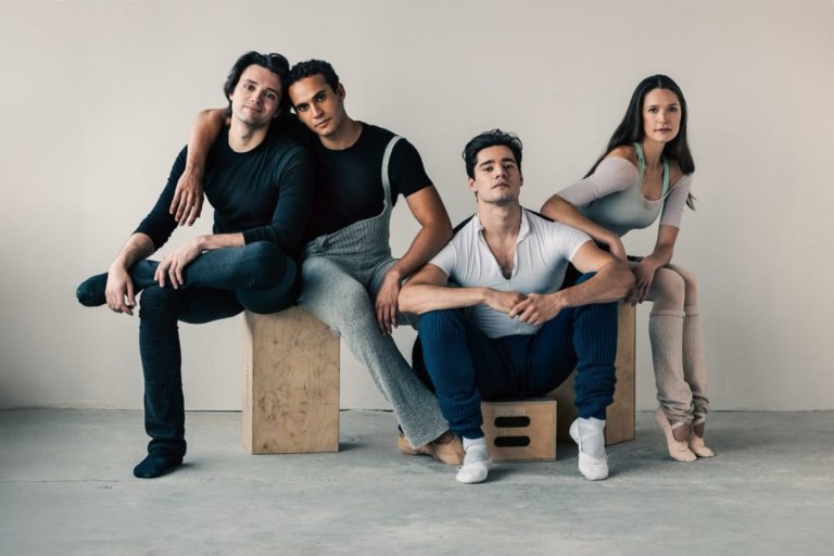 Ένας χορευτής του Μπαλέτου της Νέας Υόρκης άλλαξε μια ιστορία 100 ετών στις πουέντ