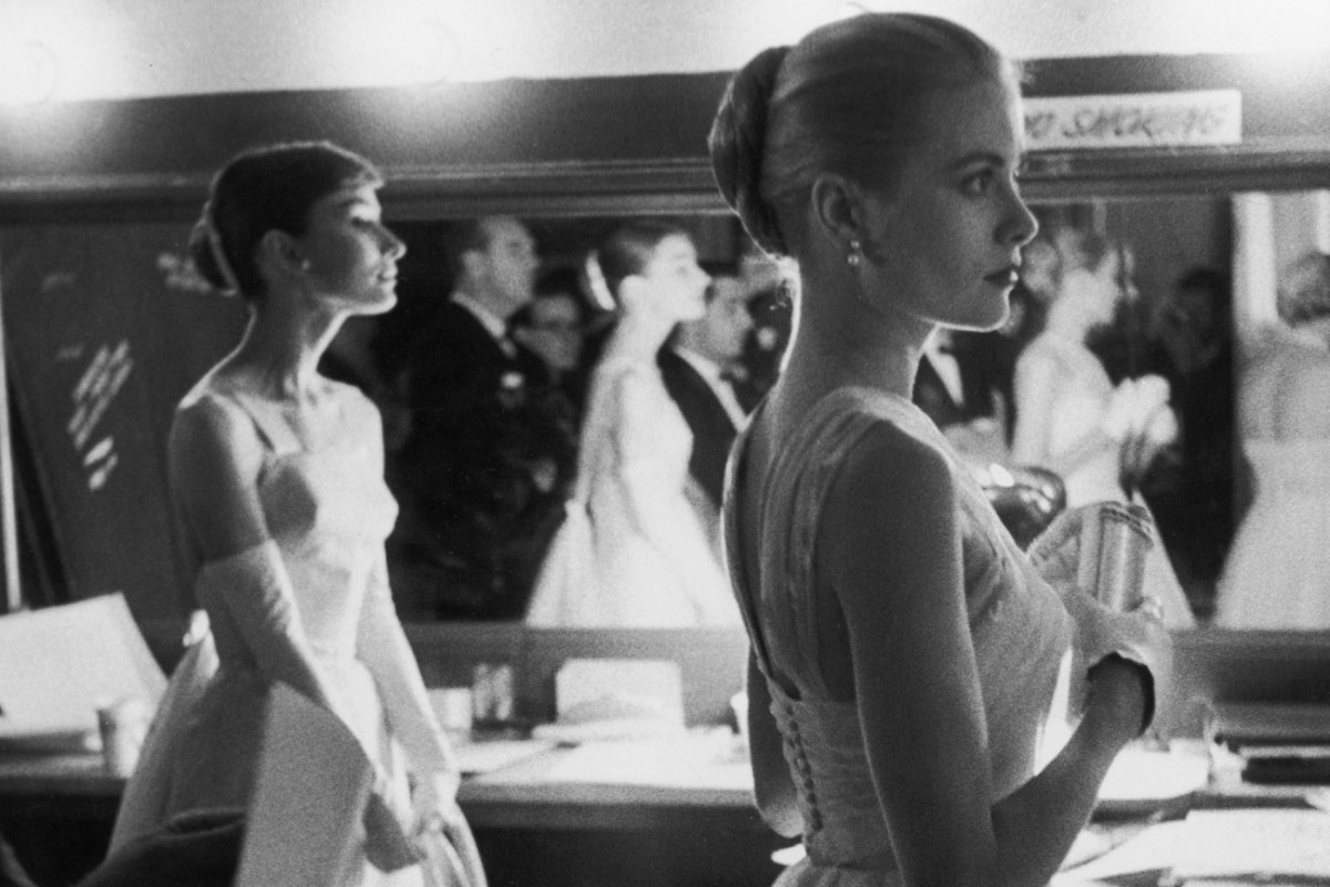 Δέκα καράτια – Γιατί ο Πρίγκιπας Ρενιέ χάρισε διακριτικά ένα δεύτερο δαχτυλίδι αρραβώνων Cartier στη Γκρέις Κέλι;