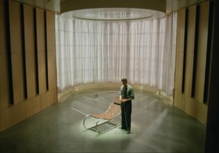 Μήπως το κοινό απομακρύνθηκε από τους κινηματογράφους επειδή οι ταινίες ξεχείλωσαν χρονικά;