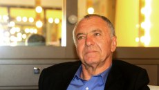 Ζιλ Λιποβετσκί: «Αν θέλεις να ζήσεις καλύτερα και να ερωτευτείς, πάρε Prozac, μην αναζητάς τη φιλοσοφία»