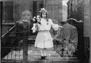 Η Γη είναι επίπεδη, τα ρακούν ομιλούν και τα φαντάσματα απεργούν – Ο συναρπαστικός κόσμος του παράξενου