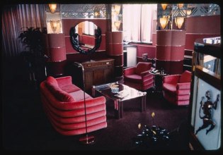 To Art Deco έγινε 100 ετών – Το στυλ που άνθισε, πέθανε και επέστρεψε με δημοπρασίες εκατομμυρίων δολαρίων