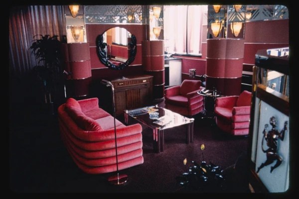 To Art Deco έγινε 100 ετών – Το στυλ που άνθισε, πέθανε και επέστρεψε με δημοπρασίες εκατομμυρίων δολαρίων