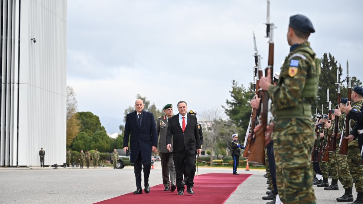 Δένδιας: Συμμαχία Ελλάδας και Ισραήλ για drones και υποβρύχια – Μήνυμα Κατζ στην Τουρκία για το Αιγαίο