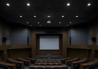 Φοιτητές: «Μας σπρώχνουν στα ιδιωτικά πανεπιστήμια» – Οι σύλλογοι αντιδρούν στις διαγραφές