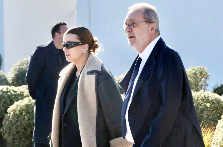 Ήταν ο ορισμός του αυθεντικού ανθρώπου: «Έσπασε» ο Στρατής Λιαρέλης στον συγκλονιστικό επικήδειό του για τον Γιώργο Παπαδάκη