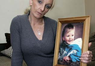 Για πρώτη φορά, η μητέρα του Μπεν αποκαλύπτει τι πιστεύει ότι συνέβη στην Κω