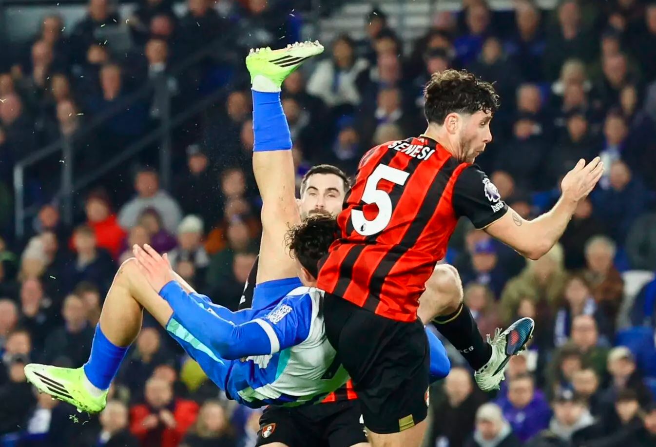 Μπράιτον – Μπόρνμουθ 1-1: Ο Κωστούλας έσωσε τους «γλάρους» με απίθανο γκολ (vid)