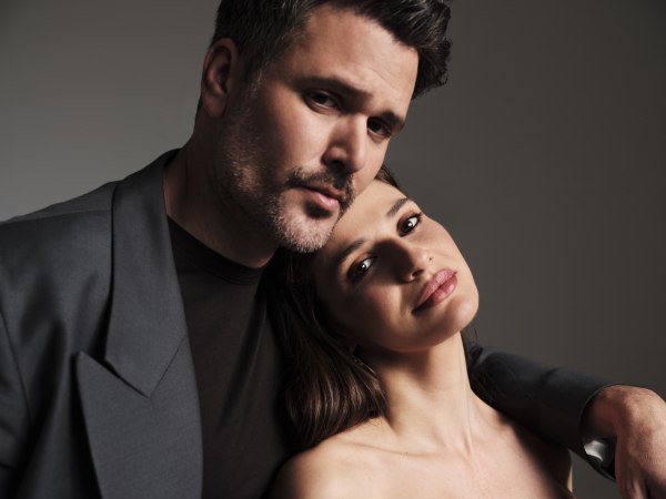 HOTΕΛ ΕΛVIRA: Επιστρέφει στις 31 Ιανουαρίου με νέα επεισόδια