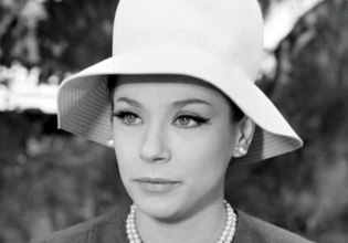 Η Φίνος Φιλμ αποχαιρετά με τις δέουσες τιμές την Μέλπω Ζαρόκωστα – «Ήθος, αξιοπρέπεια και βαθιά καλλιέργεια»