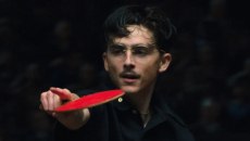 Νέες ταινίες: Όλα τα βλέμματα πάνω στο Marty Supreme και την οσκαρική κούρσα του Τιμοτέ Σαλαμέ