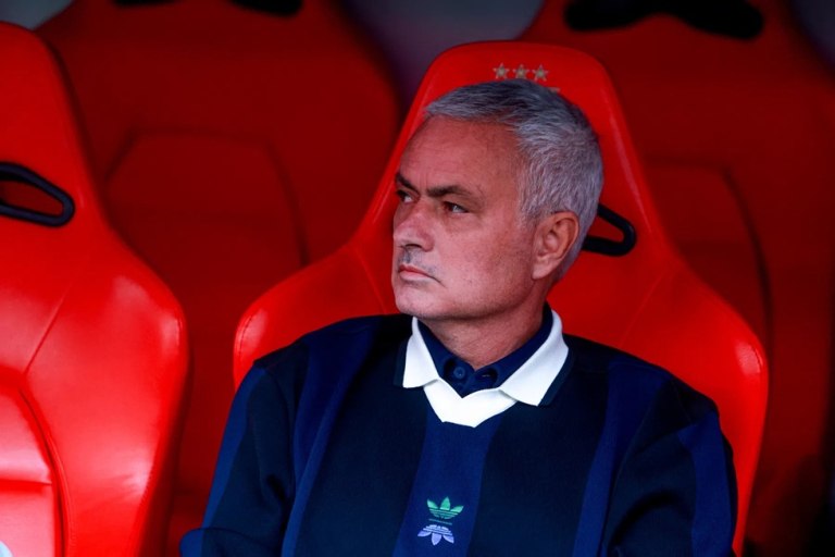 Ο Μουρίνιο άρχισε τα όργανα για το παιχνίδι με τη Ρεάλ Μαδρίτης